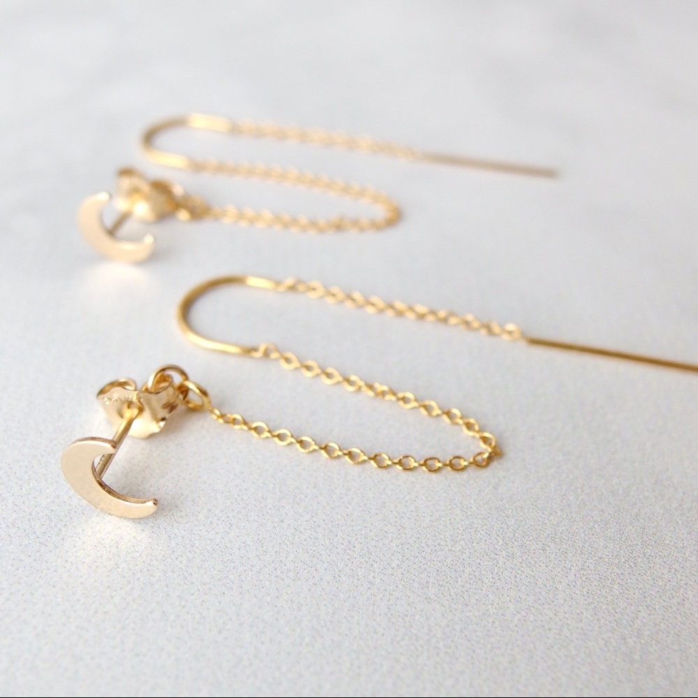 Moon double piercing threader earrings